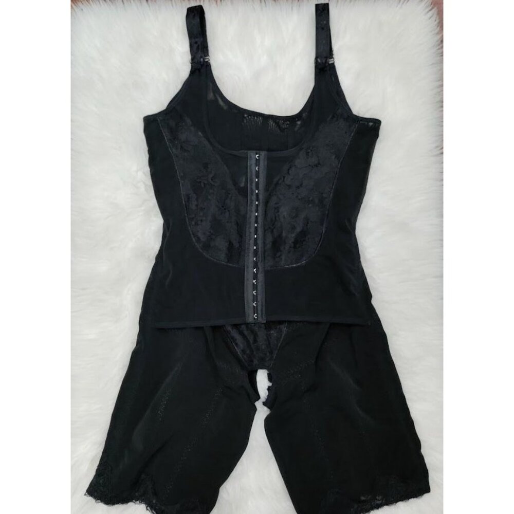 Suppilm Shapewear M/L Black Lace Shapewear Bodysuit With Hooks
